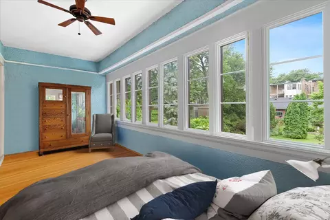 1425 W Juneway Ter, Chicago, IL 60626 photo 16