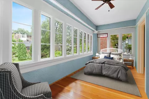 1425 W Juneway Ter, Chicago, IL 60626 photo 18