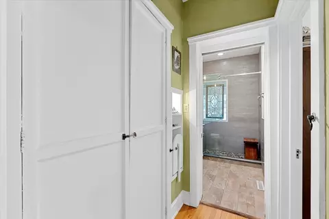 1425 W Juneway Ter, Chicago, IL 60626 photo 20