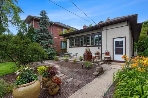1425 W Juneway Ter, Chicago, IL 60626 photo 27