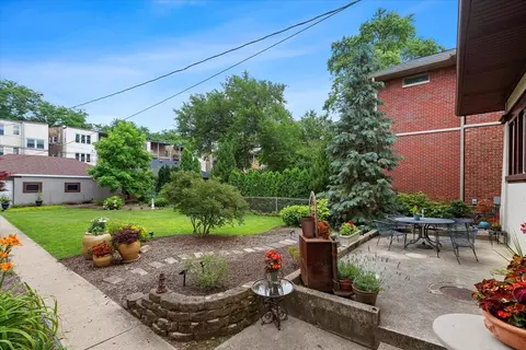 1425 W Juneway Ter, Chicago, IL 60626 photo 25