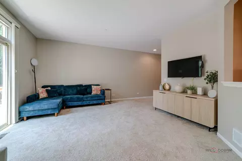 6462 Cunningham Ct #B, Gurnee, IL 60031 photo 7
