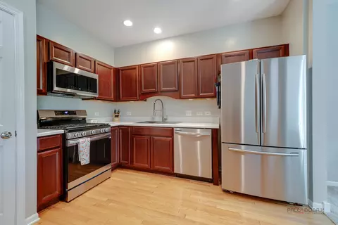 6462 Cunningham Ct #B, Gurnee, IL 60031 photo 16