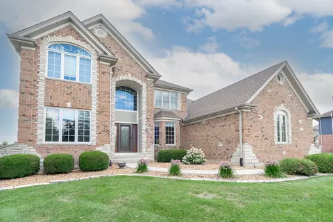 17021 Cheyenne Ct, Lockport, IL 60441