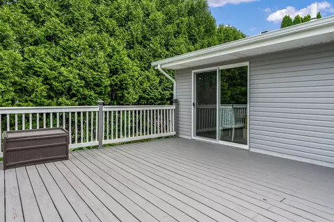 875 Brandy Bend Rd, Roscoe, IL 61073 photo 38