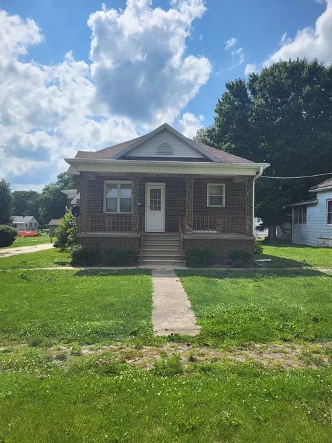 708 N Harrison St, Streator, IL 61364