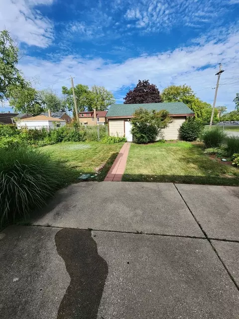 2633 S 13th Ave, Broadview, IL 60155 photo 21