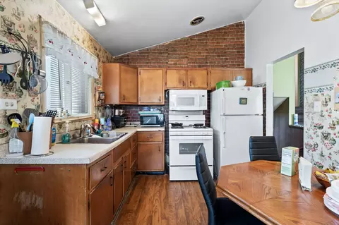 Kitchen - 16339 Marshfield Ave, Markham, IL 60428 photo 1 of 2