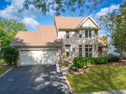 403 Bradford Pl, Bolingbrook, IL 60490