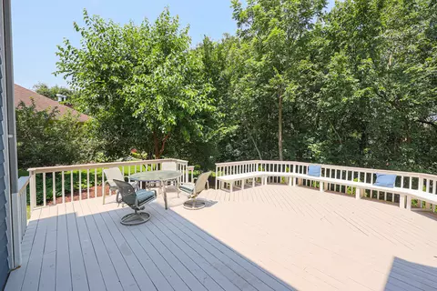 Exterior - 836 Kent Cir, Bartlett, IL 60103 photo 5 of 13