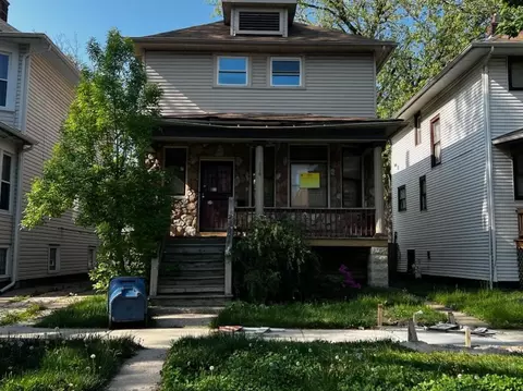 2610 E 77th St, Chicago, IL 60649 photo 1