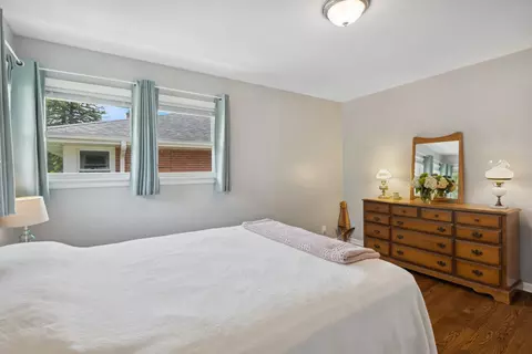 244 Neva Ave, Glenview, IL 60025 photo 9
