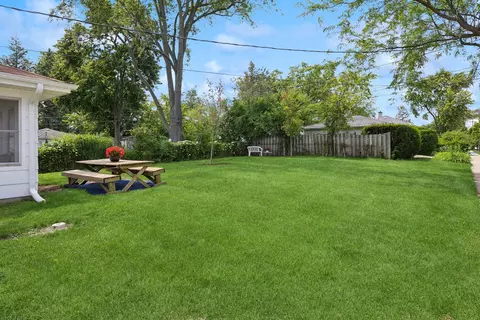 244 Neva Ave, Glenview, IL 60025 photo 24
