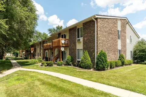 1900 Light Rd #206, Oswego, IL 60543 photo 2
