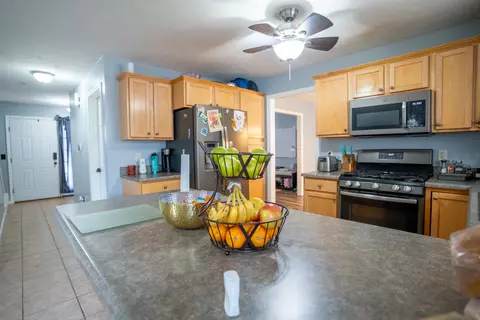 1516 Estate Dr, Normal, IL 61761 photo 8