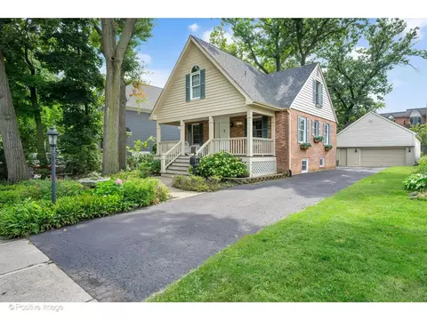 4216 Forest Ave, Downers Grove, IL 60515