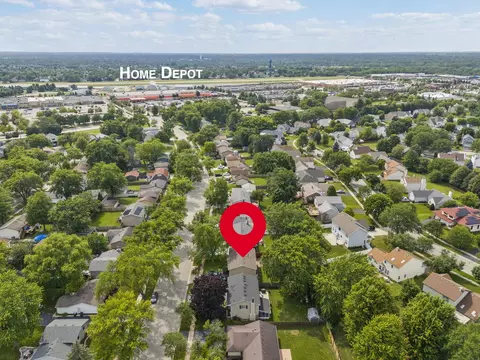 132 Thackeray Dr, Bolingbrook, IL 60440 photo 25
