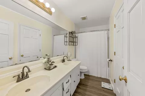132 Thackeray Dr, Bolingbrook, IL 60440 photo 13