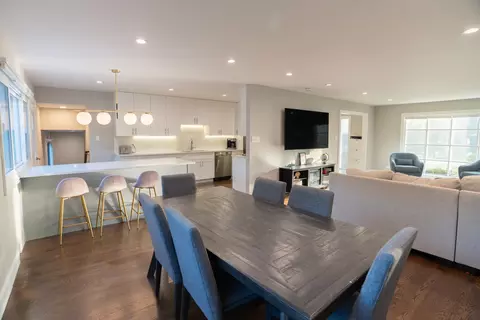Dining - 1801 N Beech Rd, Mount Prospect, IL 60056 photo 1 of 1