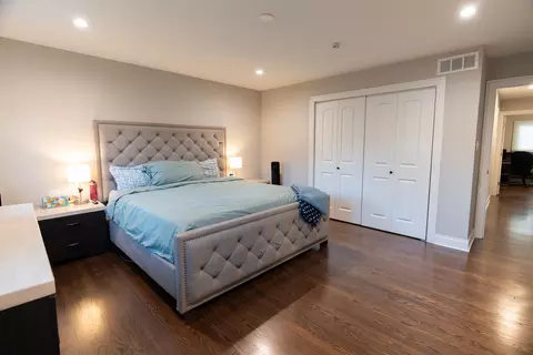 Bedroom - 1801 N Beech Rd, Mount Prospect, IL 60056 photo 1 of 6
