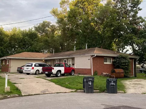 1000 Edison Ct, Pekin, IL 61554