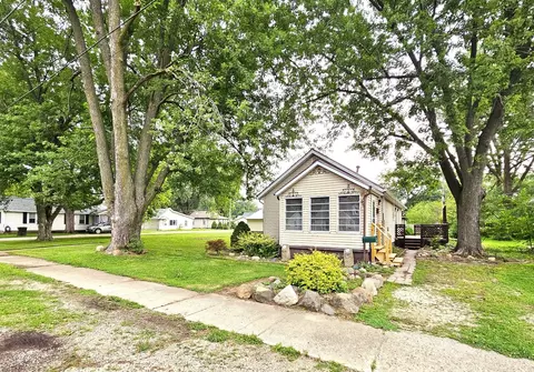 507 6th Ave, Rock Falls, IL 61071