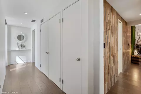 210 E Walton Pl #C, Chicago, IL 60611 photo 30