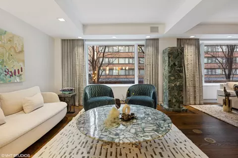 210 E Walton Pl #C, Chicago, IL 60611 photo 10
