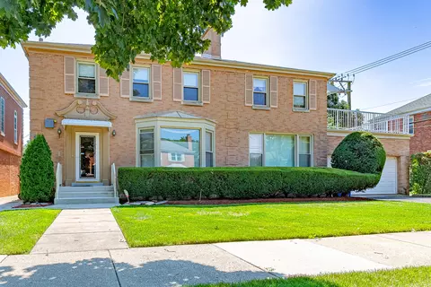 6119 N Legett Ave, Chicago, IL 60646