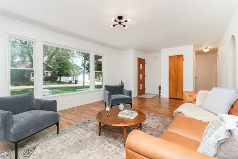 705 Dale St, Normal, IL 61761 photo 6