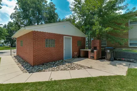 705 Dale St, Normal, IL 61761 photo 34