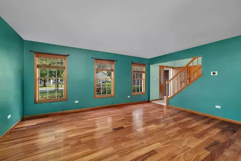 2309 Hess Dr, Crest Hill, IL 60403 photo 5
