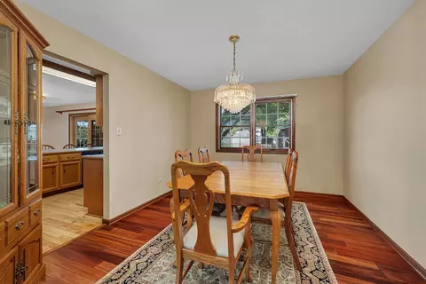 2309 Hess Dr, Crest Hill, IL 60403 photo 7