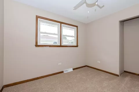 14531 Kilpatrick Ave, Midlothian, IL 60445 photo 7