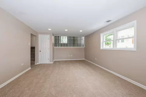 14531 Kilpatrick Ave, Midlothian, IL 60445 photo 4