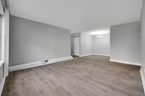 6153 Knoll Way Dr #103, Willowbrook, IL 60527 photo 9