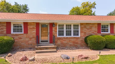 1203 Beech St, Normal, IL 61761 photo 2