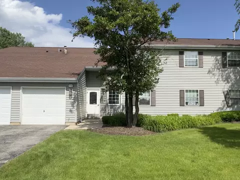 116 Gant Cir #F, Streamwood, IL 60107