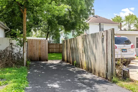 Exterior - 467 N Spring St, Elgin, IL 60120 photo 3 of 3