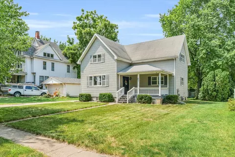 421 E Belle Ave, Rantoul, IL 61866 photo 3