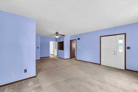 421 E Belle Ave, Rantoul, IL 61866 photo 8