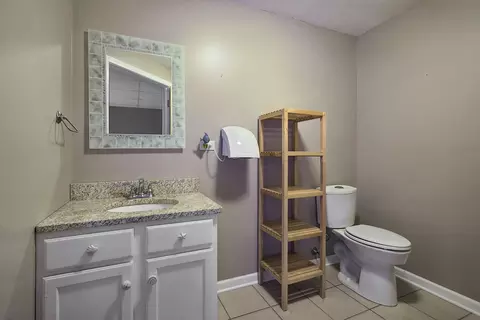 Bath - 5826 Roosevelt St, Monee, IL 60449 photo 2 of 3