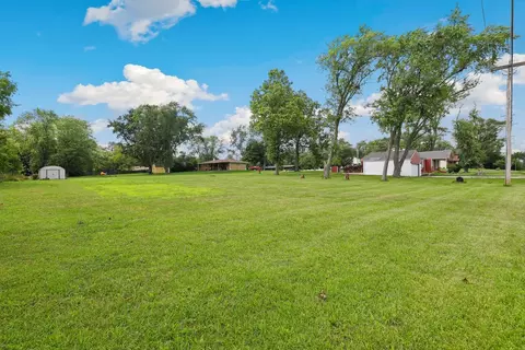 Exterior - 22710 State St, Steger, IL 60475 photo 7 of 8