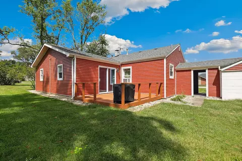 Exterior - 22710 State St, Steger, IL 60475 photo 4 of 8