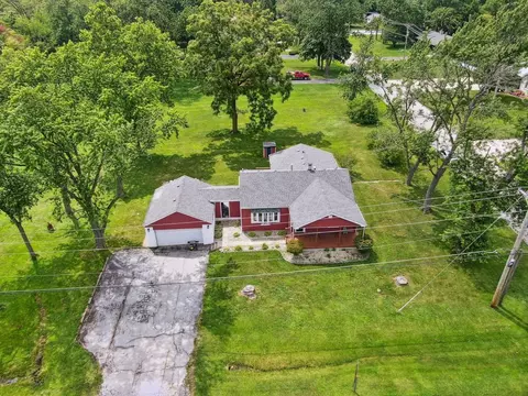 View/Area - 22710 State St, Steger, IL 60475 photo 2 of 6