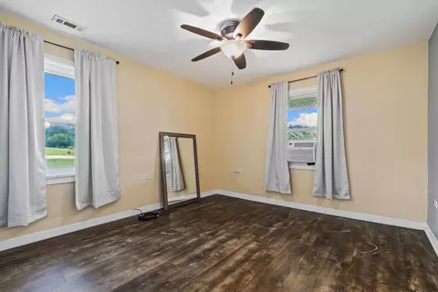 Bedroom - 22710 State St, Steger, IL 60475 photo 2 of 2