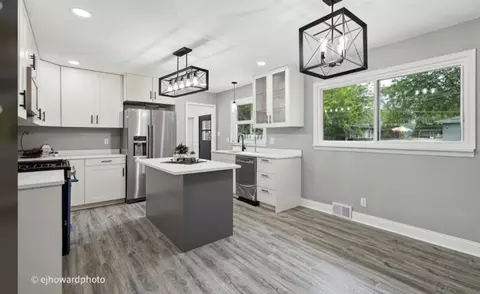 Kitchen - 910 Adams St, Lockport, IL 60441 photo 1 of 2