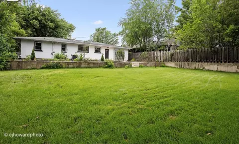 Exterior - 910 Adams St, Lockport, IL 60441 photo 1 of 1