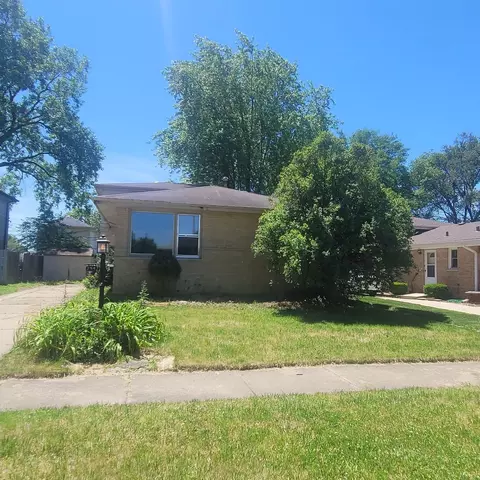 2947 W 101st St, Evergreen Park, IL 60805
