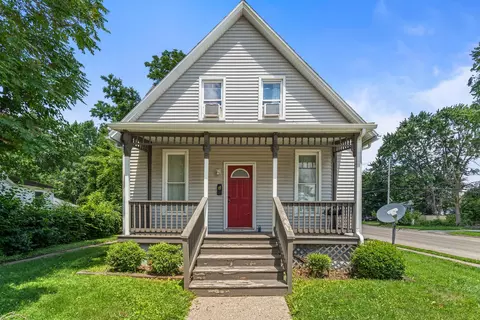 202 Ells Ave, Champaign, IL 61820